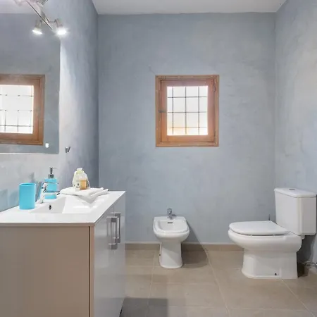 Rural Prats * 산타 에우랄리아 데 리오