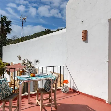 Rural Prats Apartment *